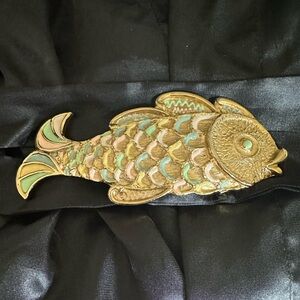 Mimi Di N beautiful colorful fish belt buckle